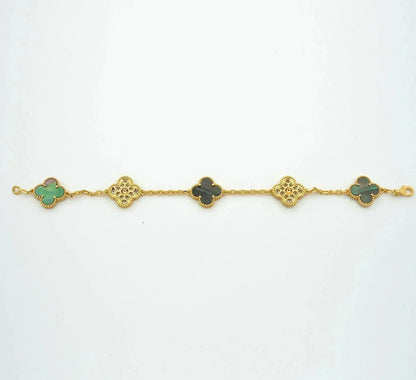 [Everoly JW]  CLOVER 5 MOTIF GRAY MOP BRACELET COLLECTION