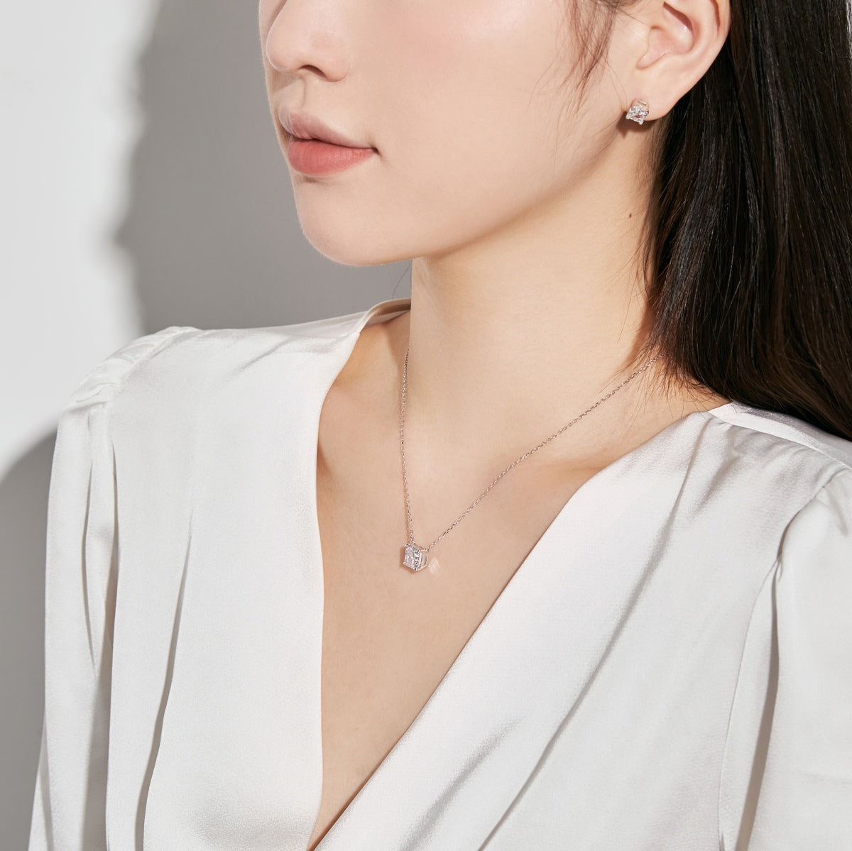 [Violet JW]1.0 Carat Radiant Princess Cut Wedding Earrings