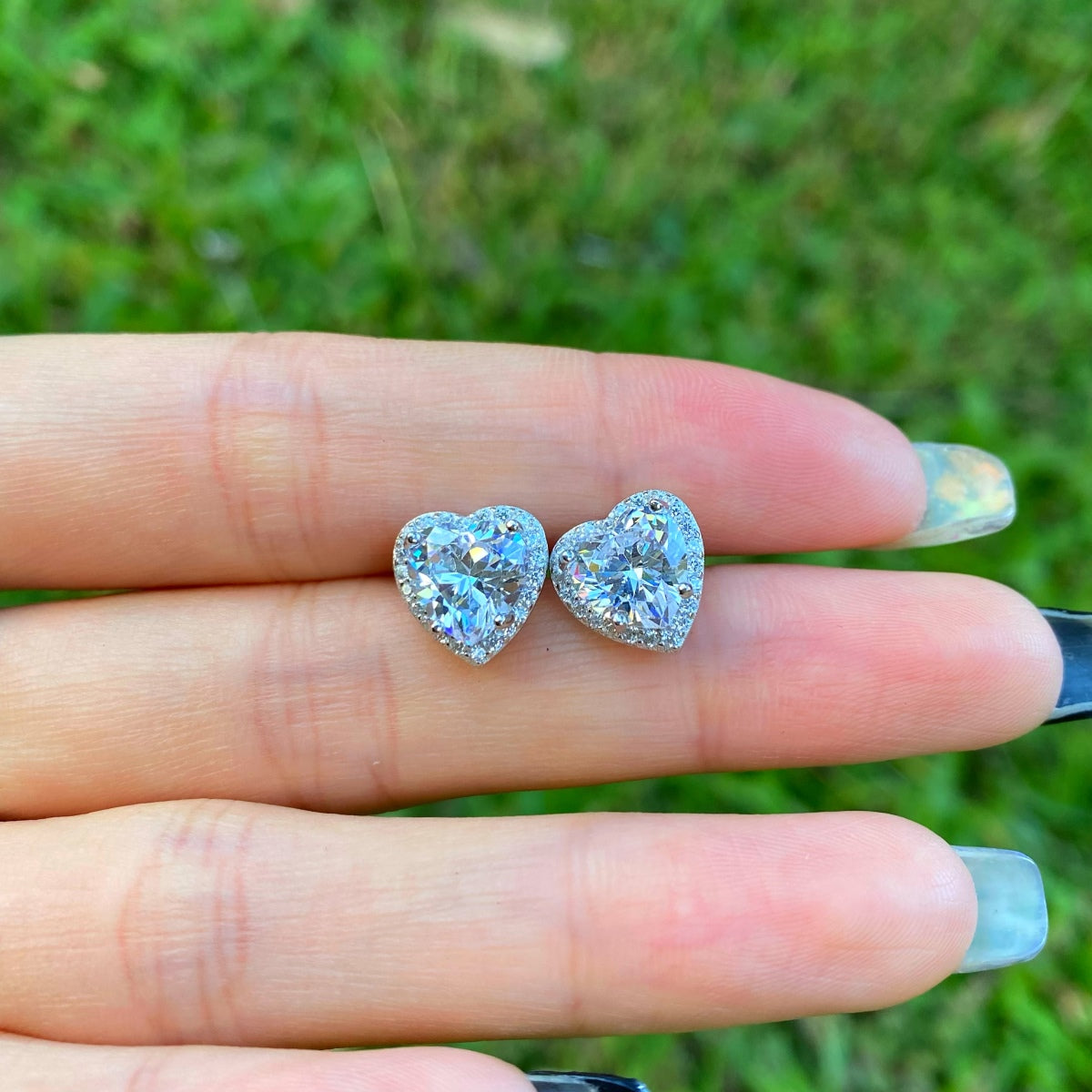 [Violet JW]Sparkling Heart Shape Lover Earrings