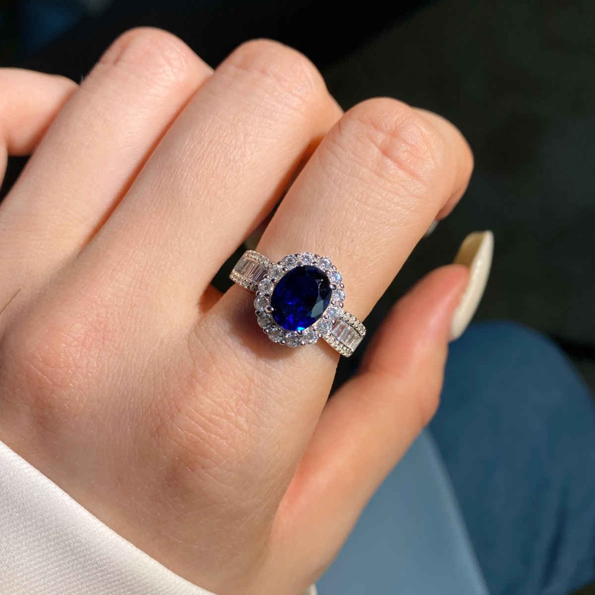 [Violet JW]1.5 Carat Dazzling Charming Oval Cut Banquet Ring