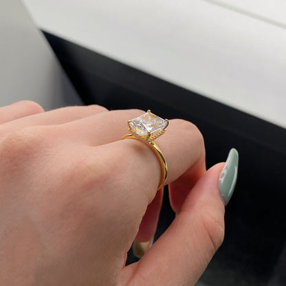 [Violet JW]4.0 Carat Ornate Enchanting Radiand Cut Banquet Ring