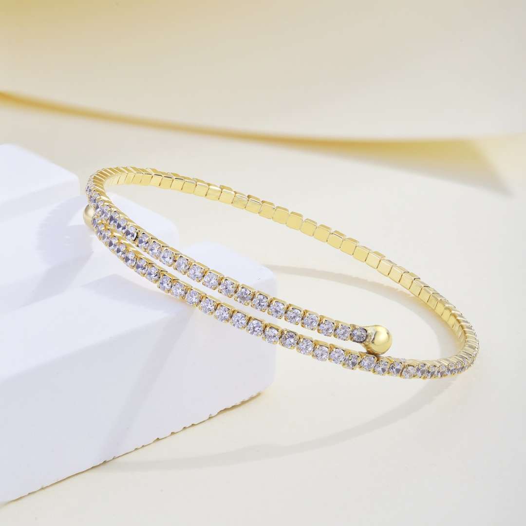 [Violet JW]Row of Diamonds Round Fashion Bracelet