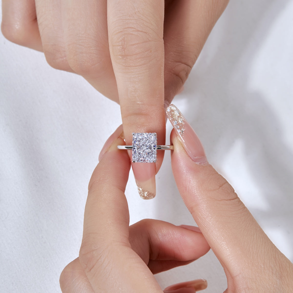 [Violet JW]4.0 Carat Ornate Enchanting Radiand Cut Banquet Ring