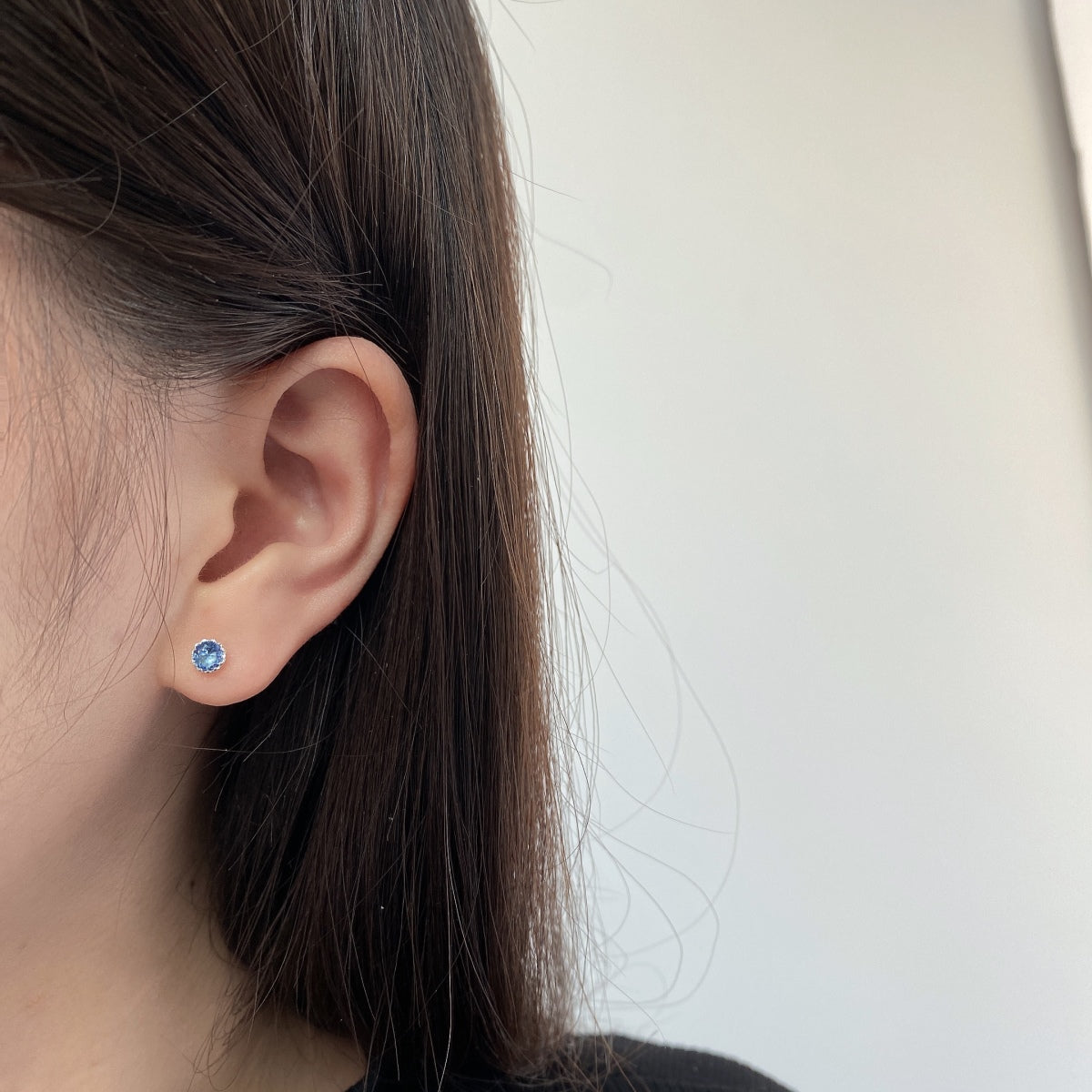 [Violet JW]Sparkling Colorful Round Shape Earrings