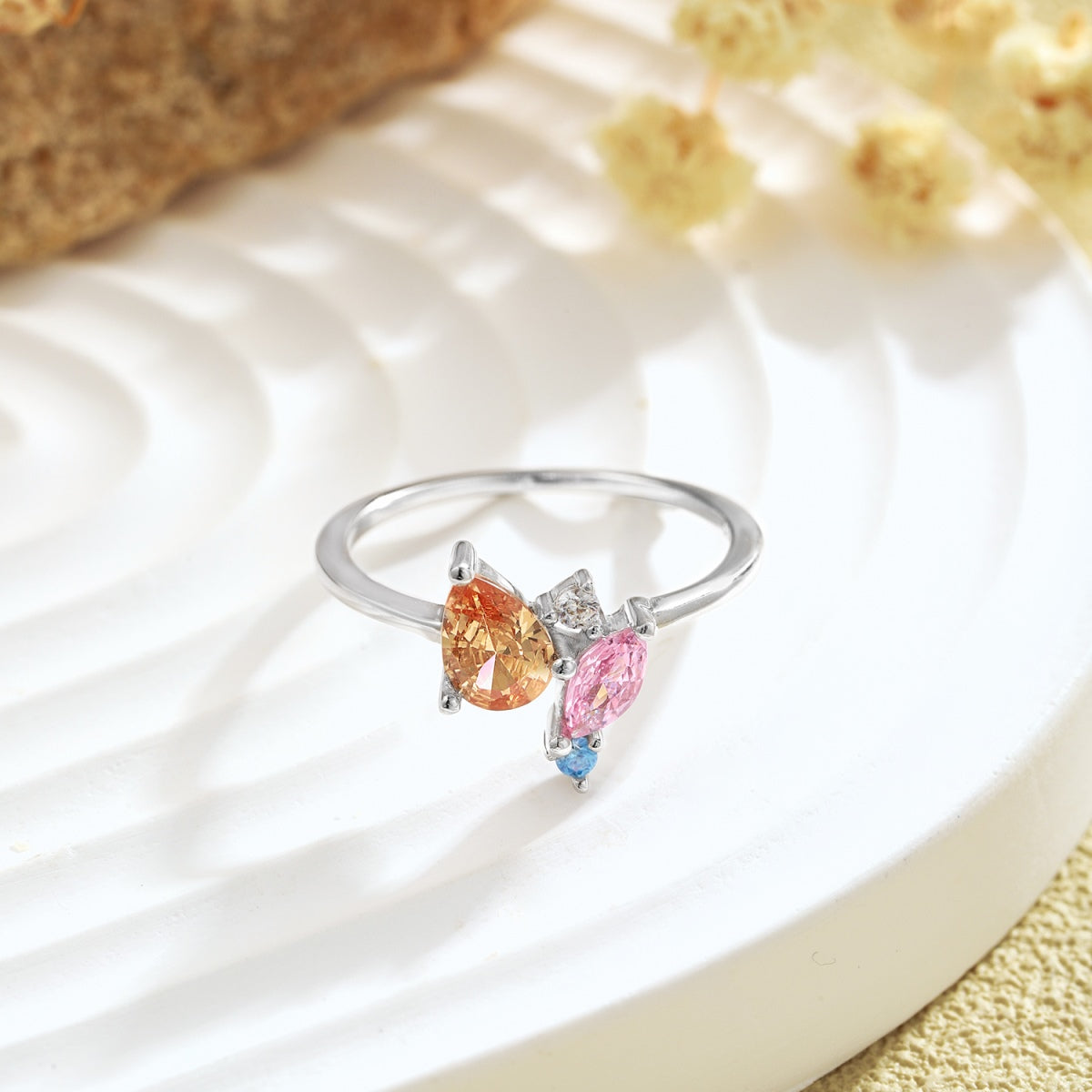 [Violet JW]Radiant Colorful Multi Cut Daily Ring