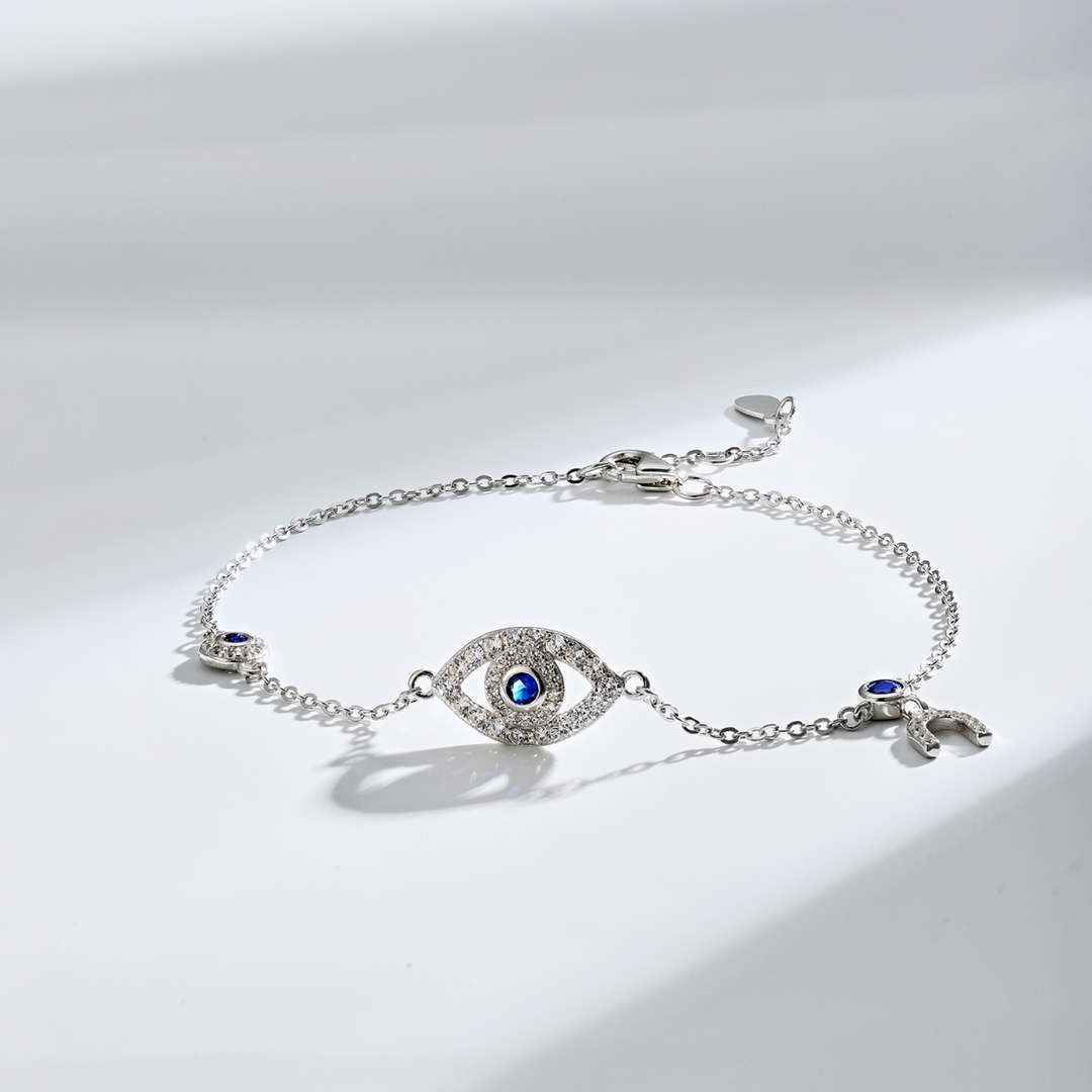 [Violet JW]Dainty Eye Shape Bracelet