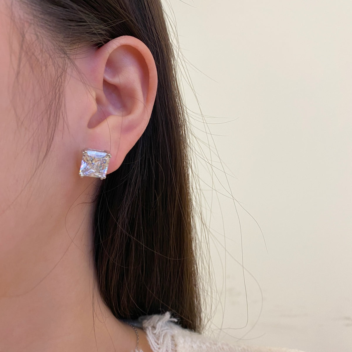 [Violet JW]Delicate Square Shape Earrings