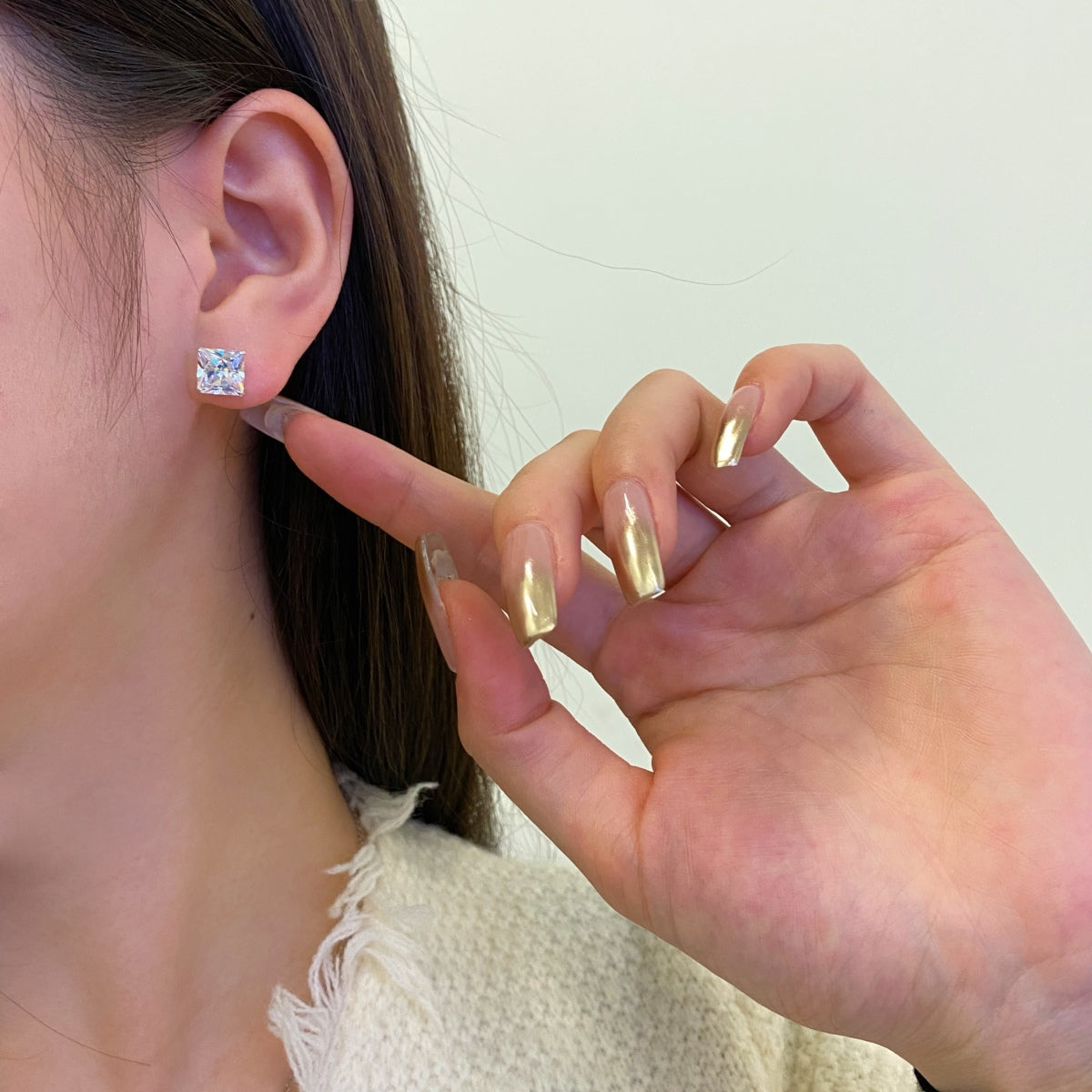 [Violet JW]Ornate Square Shape Earrings