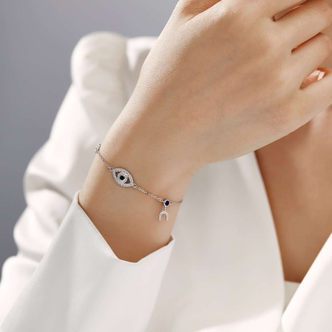 [Violet JW]Dainty Eye Shape Bracelet