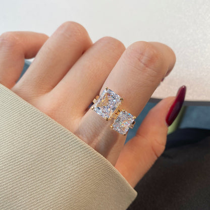 [Violet JW]4.0 Carat Ornate Enchanting Radiand Cut Banquet Ring
