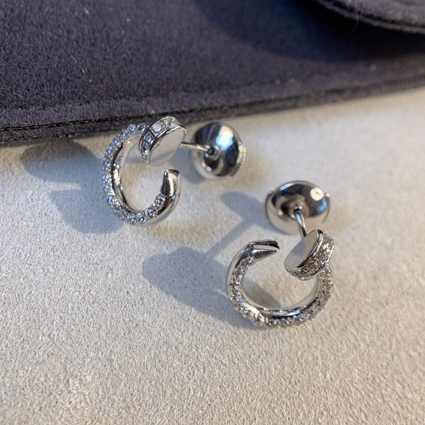 [Everoly JW]JUSTE EARRINGS SILVER DIAMONDS