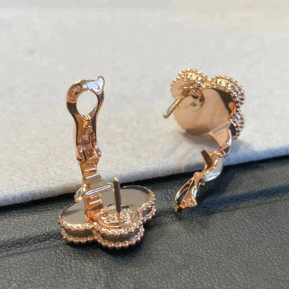 [Everoly JW]CLOVER MEDIUM 1 MOTIFS GRAY MOP  DIAMOND EARRINGS