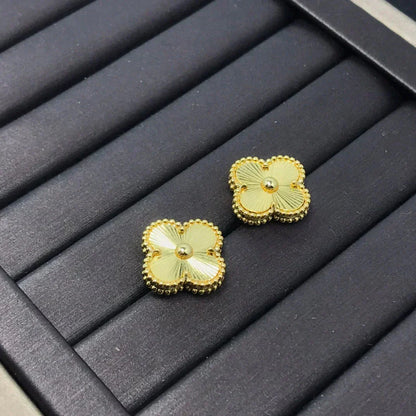 [Everoly JW]CLOVER MINI 9.5MM LASER EARRINGS