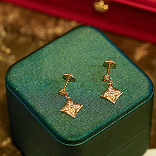 [Everoly JW]STAR DIAMONDS EARRINGS GOLD