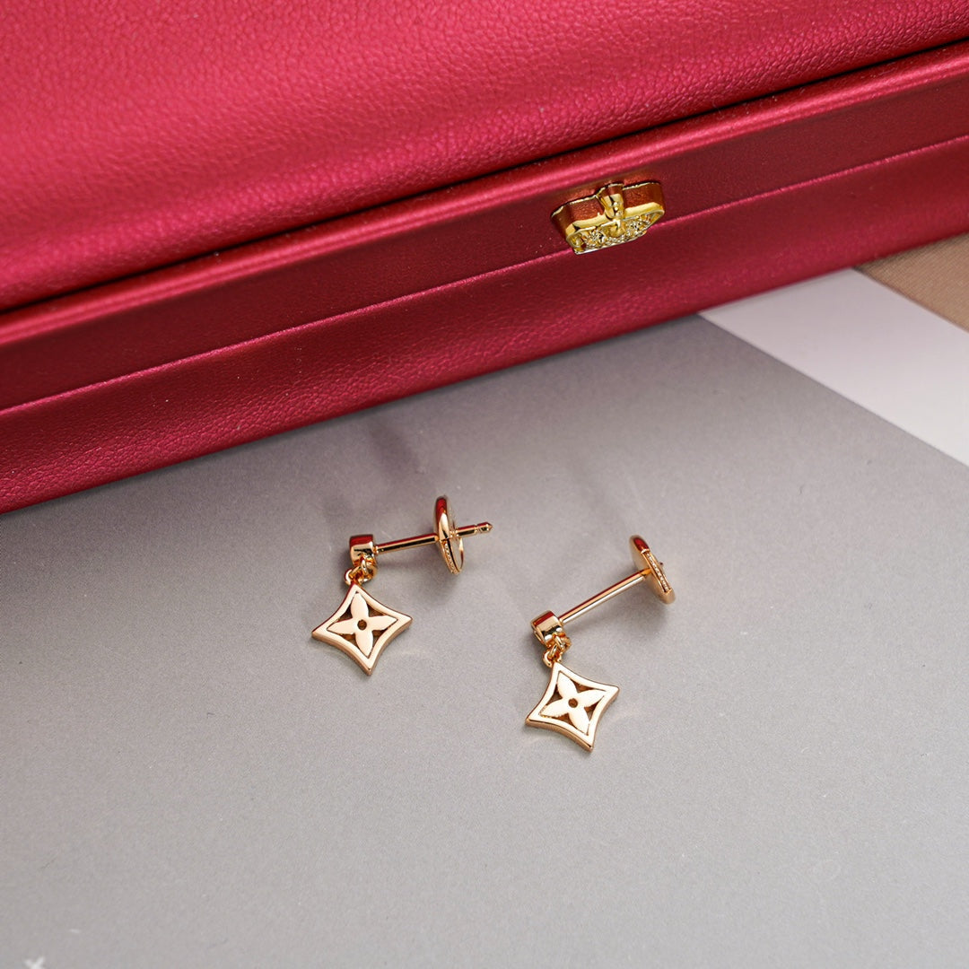 [Everoly JW]STAR EARRINGS GOLD