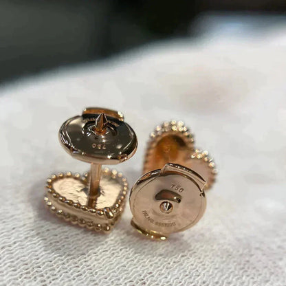 [Everoly JW]HEART CARNELIAN STUD EARRINGS