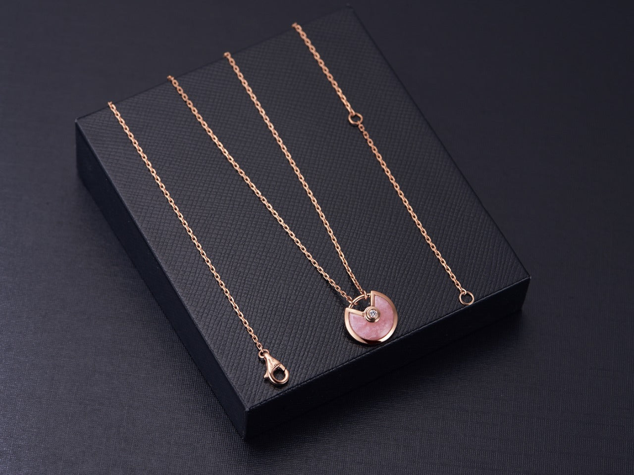 [Everoly JW]AMULETT ROSÉGOLD ROSA MOP HALSKETTE