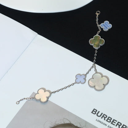 [Everoly JW]CLOVER BRACELET 5 MOTIFS MOP CHALCEDONY SILVER