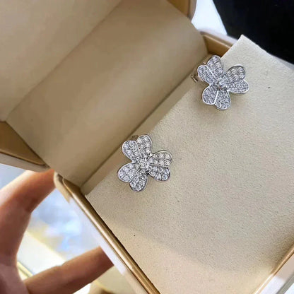 [Everoly JW]CLOVER COMOS DIAMOND EARRINGS SILVER