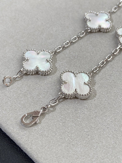 [Everoly JW] CLOVER WHITE PEARL MOP 5 MOTIF BRACELET COLLECTION