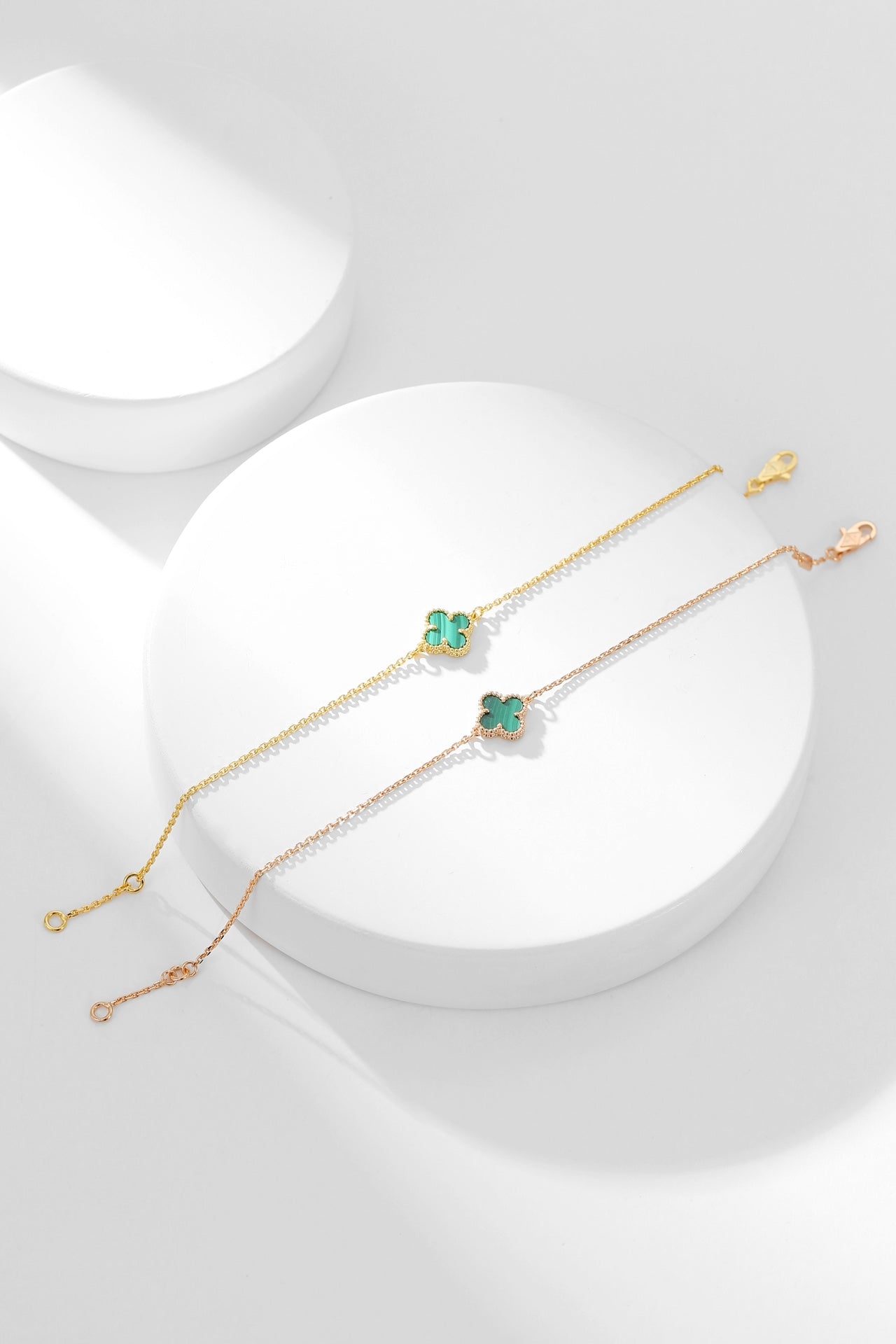 [Everoly JW]CLOVER BRACELET MALACHITE 1 MOTIF