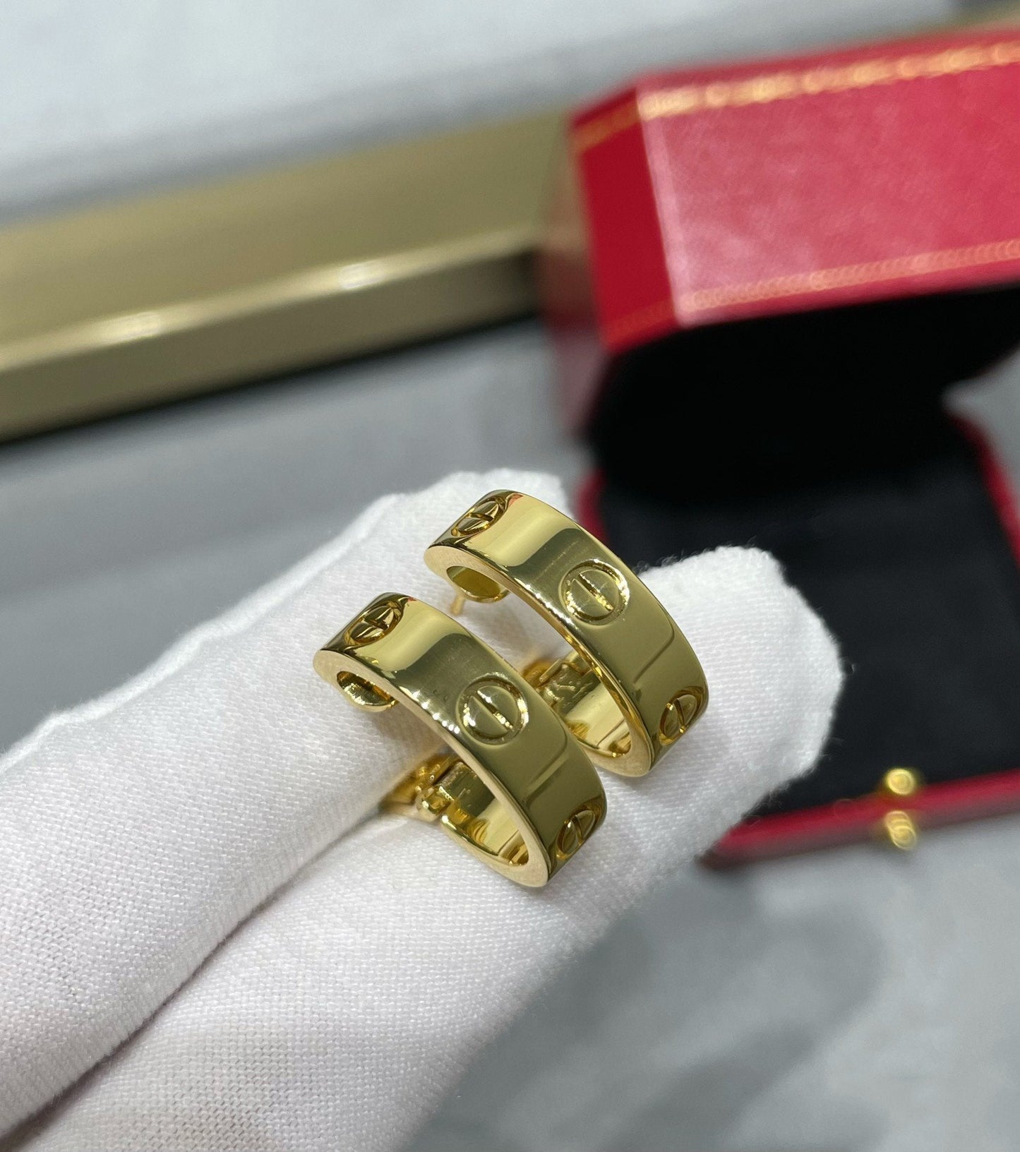 [Everoly JW]LOVE 5.5MM EARRINGS