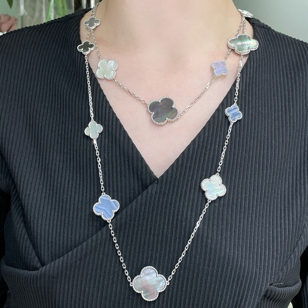 [Everoly JW]CLOVER 16 MOTIV CHALCEDON MOP SILBER HALSKETTE