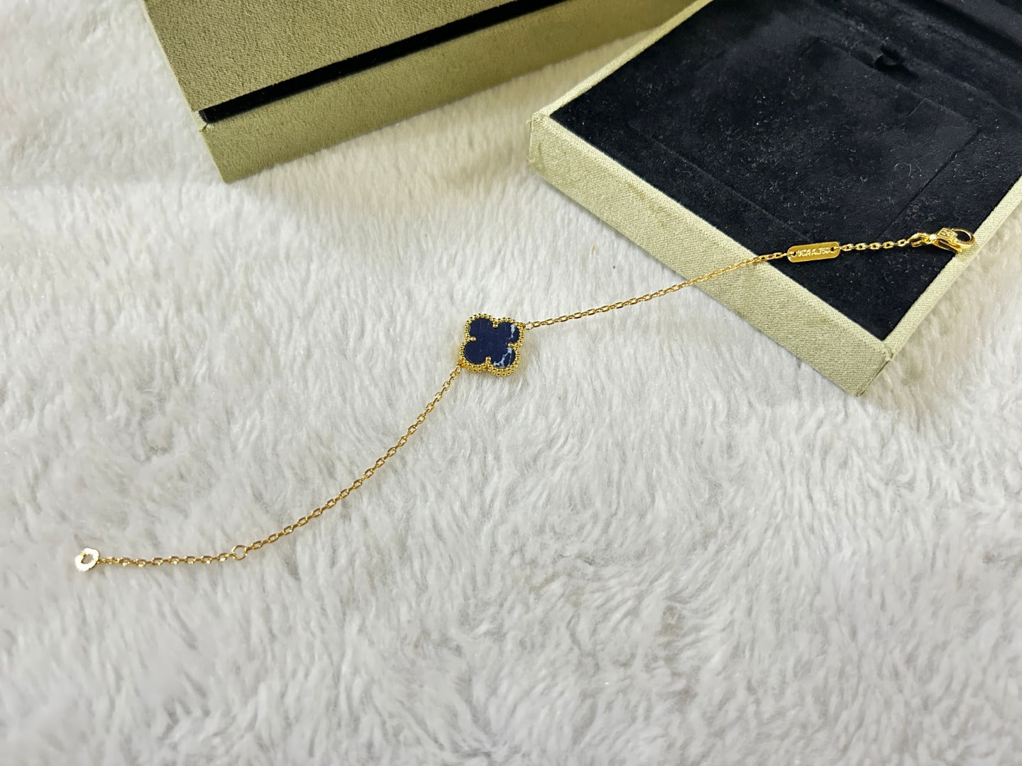 [Everoly JW]CLOVER 1 MOTIF PIETERSITE BRACELET