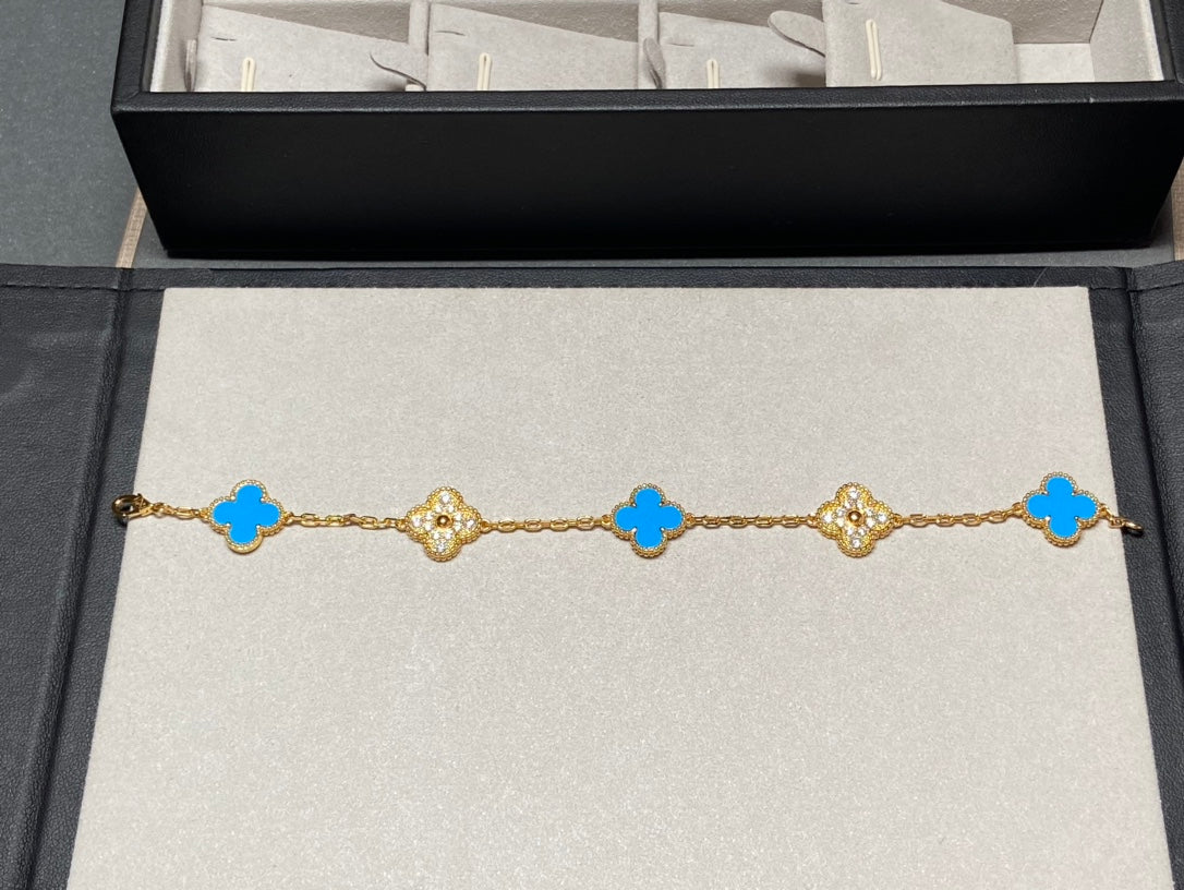 [Violet JW]CLOVER 5 MOTIF BLUE CHALCEDONY DIAMOND GOLD BRACELET