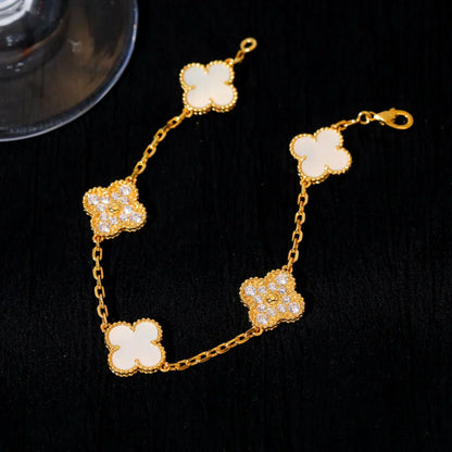 [Everoly JW] CLOVER WHITE PEARL MOP 5 MOTIF BRACELET COLLECTION