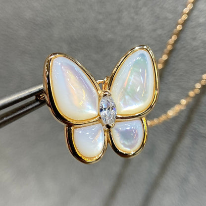 [Everoly JW]BUTTERFLY MOP DIAMOND NECKLACE