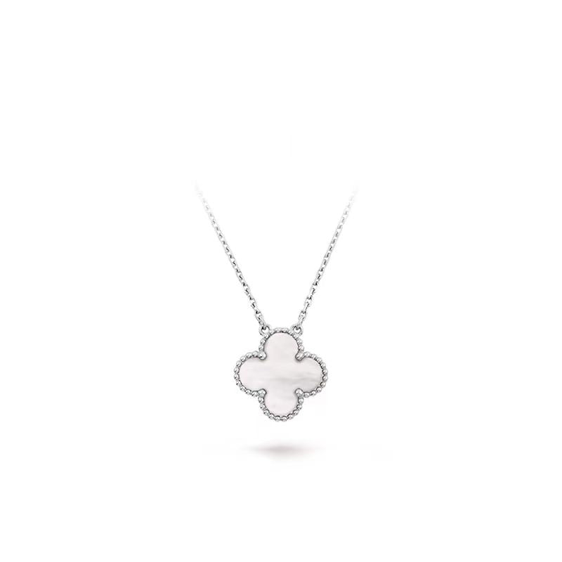 [Everoly JW]CLOVER 15MM MEDIUM WHITE MOP NECKLACE