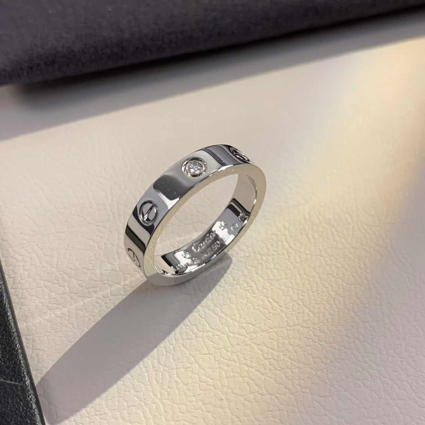 [Everoly JW]Liebesring 4mm 1 Diamant Silber