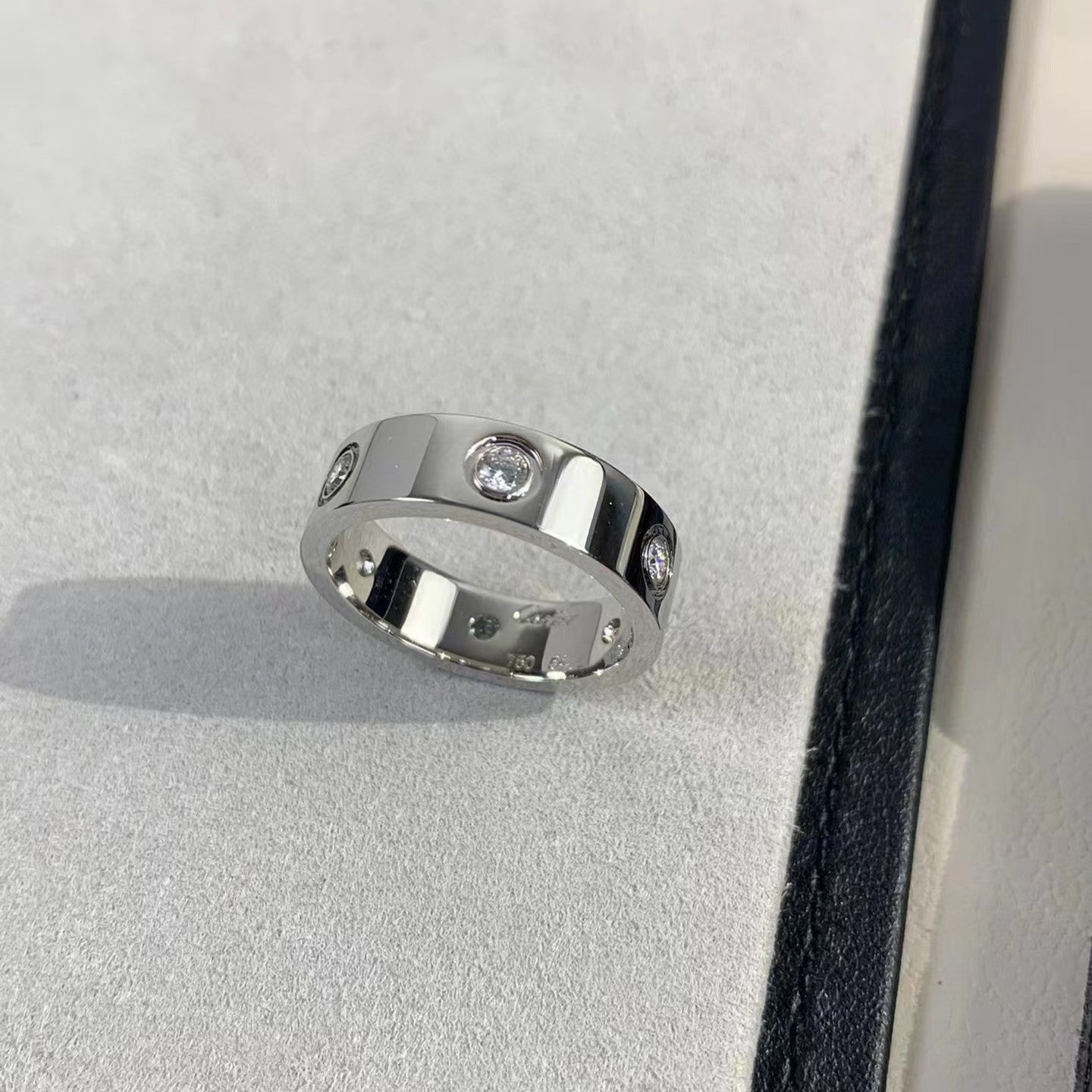 [Everoly JW]Liebesring 5,5 mm 6 Diamanten Silber