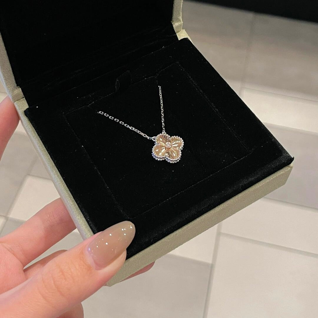 [Everoly JW]CLOVER 15MM DIAMANT-LASER-HALSKETTE - WEIHNACHTEN 2024 SONDEREDITION