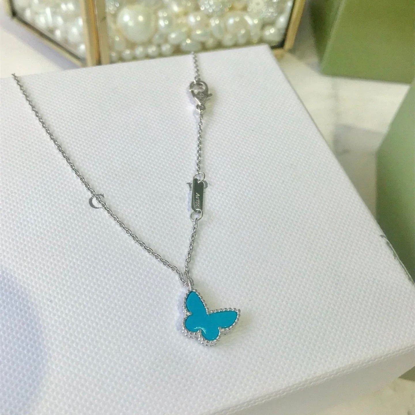 [Everoly JW]BUTTERFLY TURQUOISE BUTTERFLY BRACELET SILVER