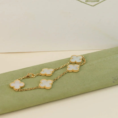[Everoly JW] CLOVER WHITE PEARL MOP 5 MOTIF BRACELET COLLECTION
