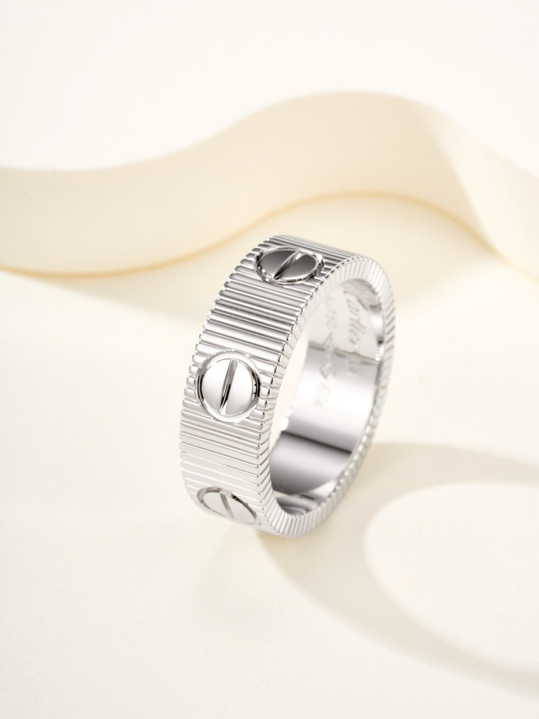 [Everoly JW]LOVE UNLIMITED RING