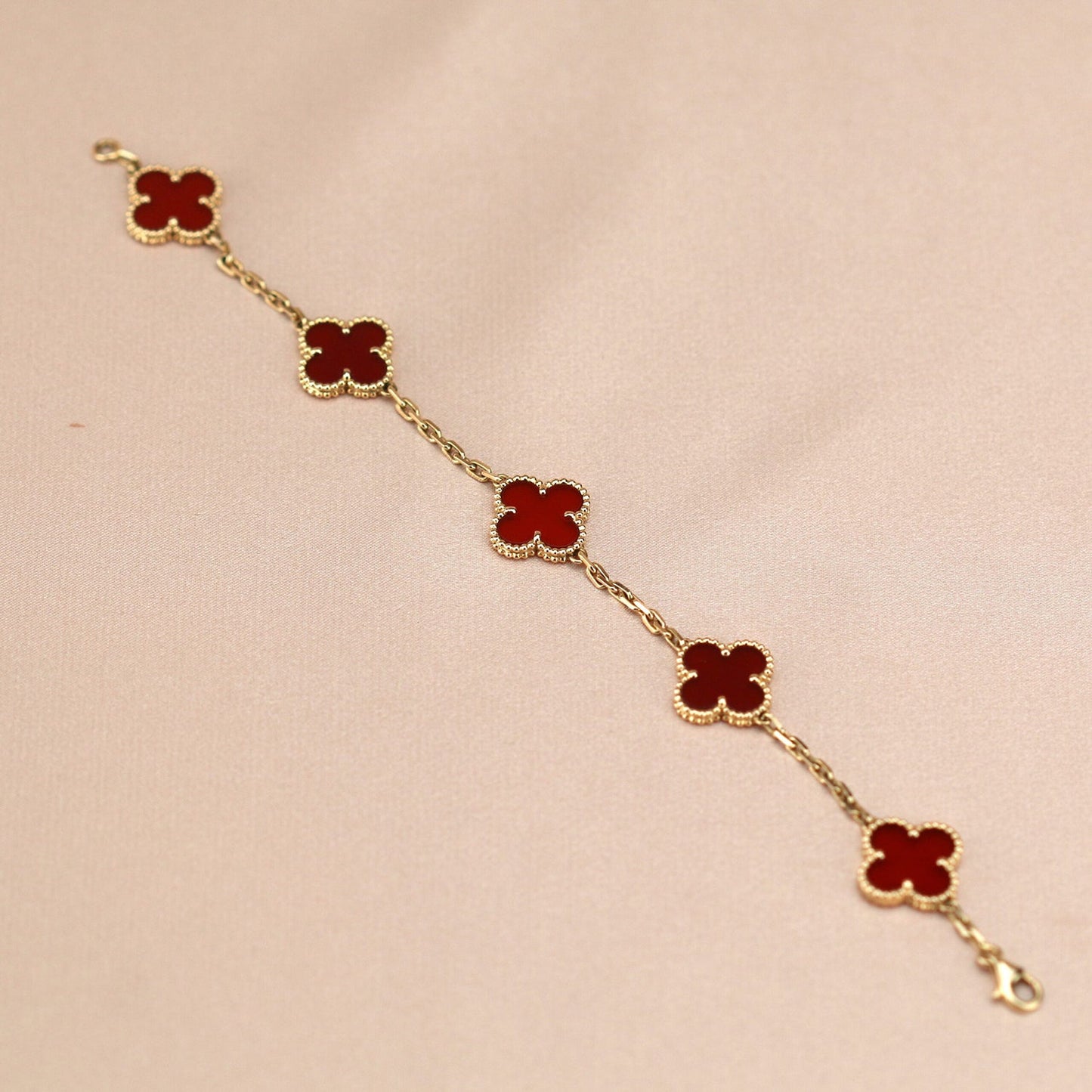[Violet JW]CLOVER 5 MOTIFS RED AGATE  BRACELET
