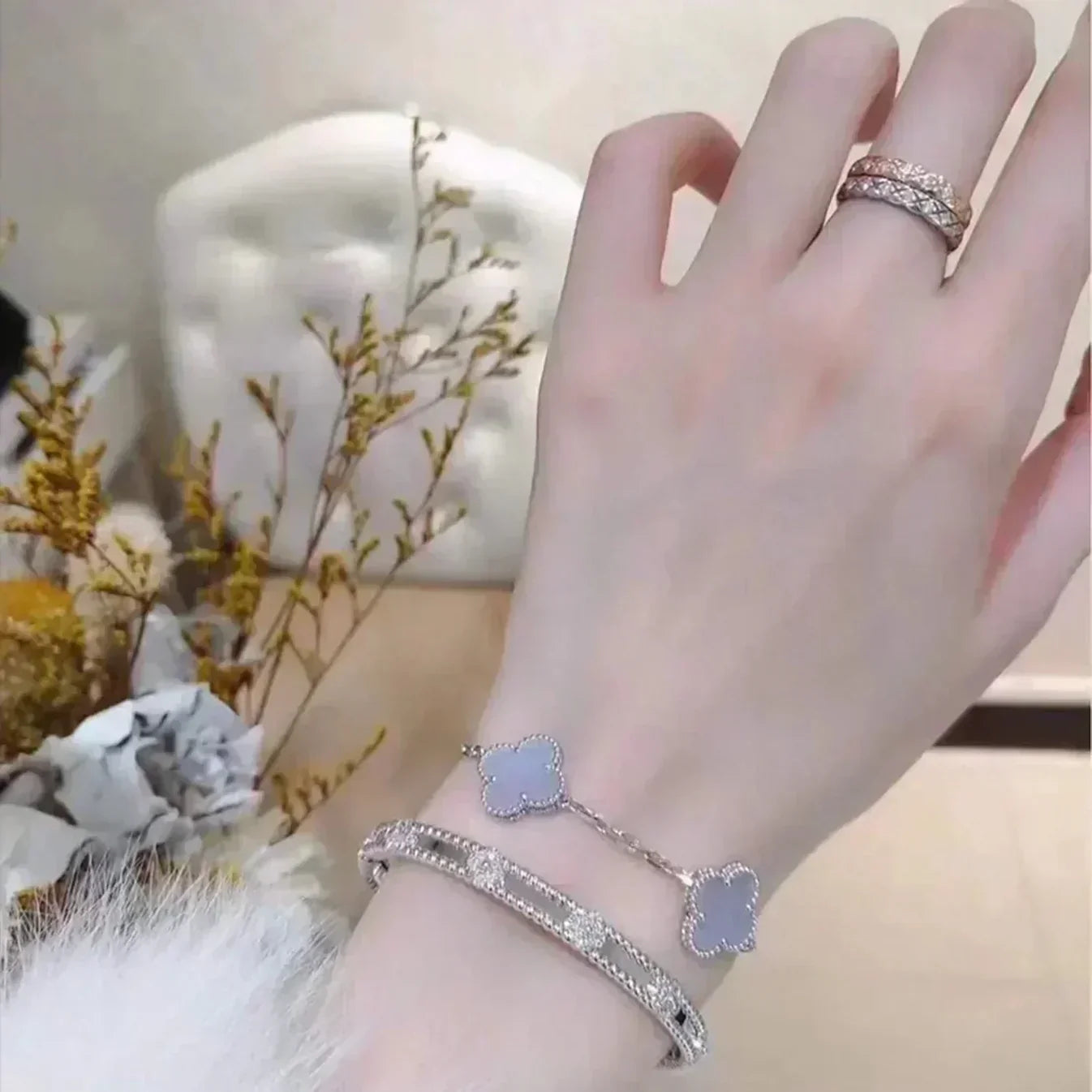 [Everoly JW]  CLOVER 5 MOTIF PURPLE CHALCEDONY BRACELET COLLECTION