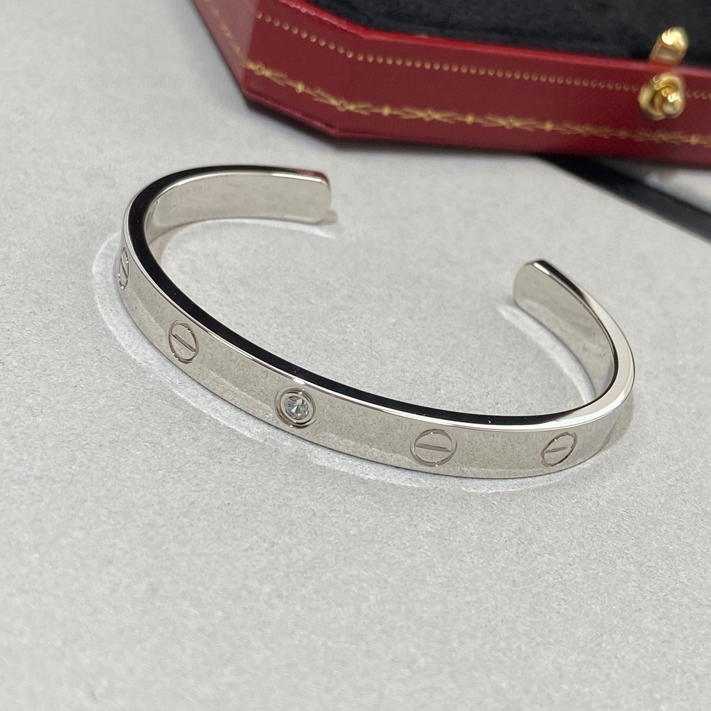 [Everoly JW] Liebesarmband, 6,1 mm, 1 Diamant, offene Manschette 