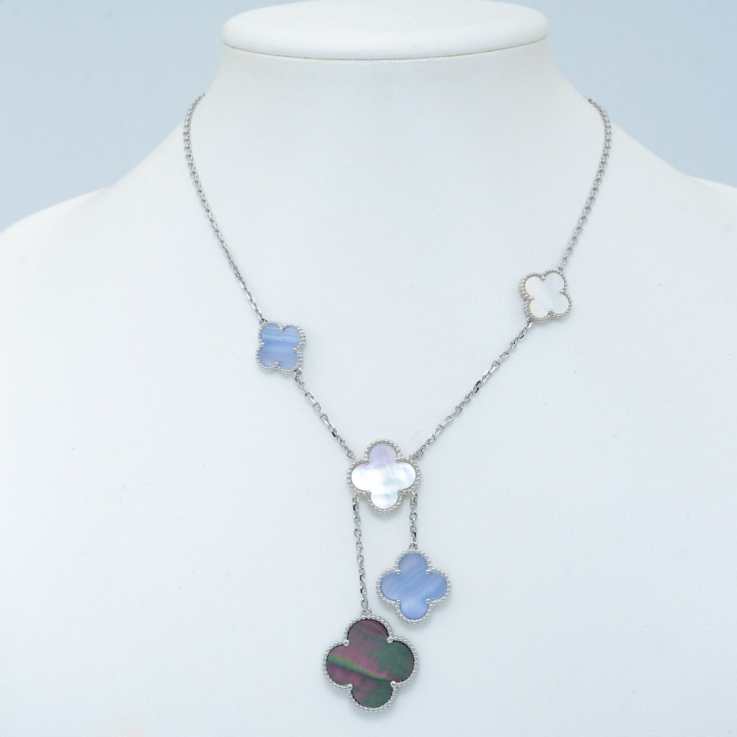 [Everoly JW]CLOVER MOP CHALCEDON HALSKETTE SILBER 6 MOTIV 