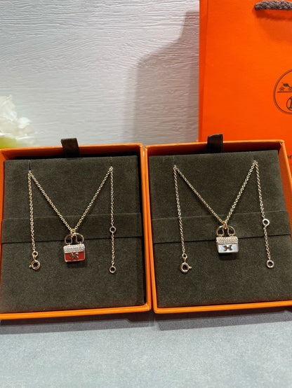 [Everoly JW]H CIRCE MOISSANITE PENDANT NECKLACE GOLD