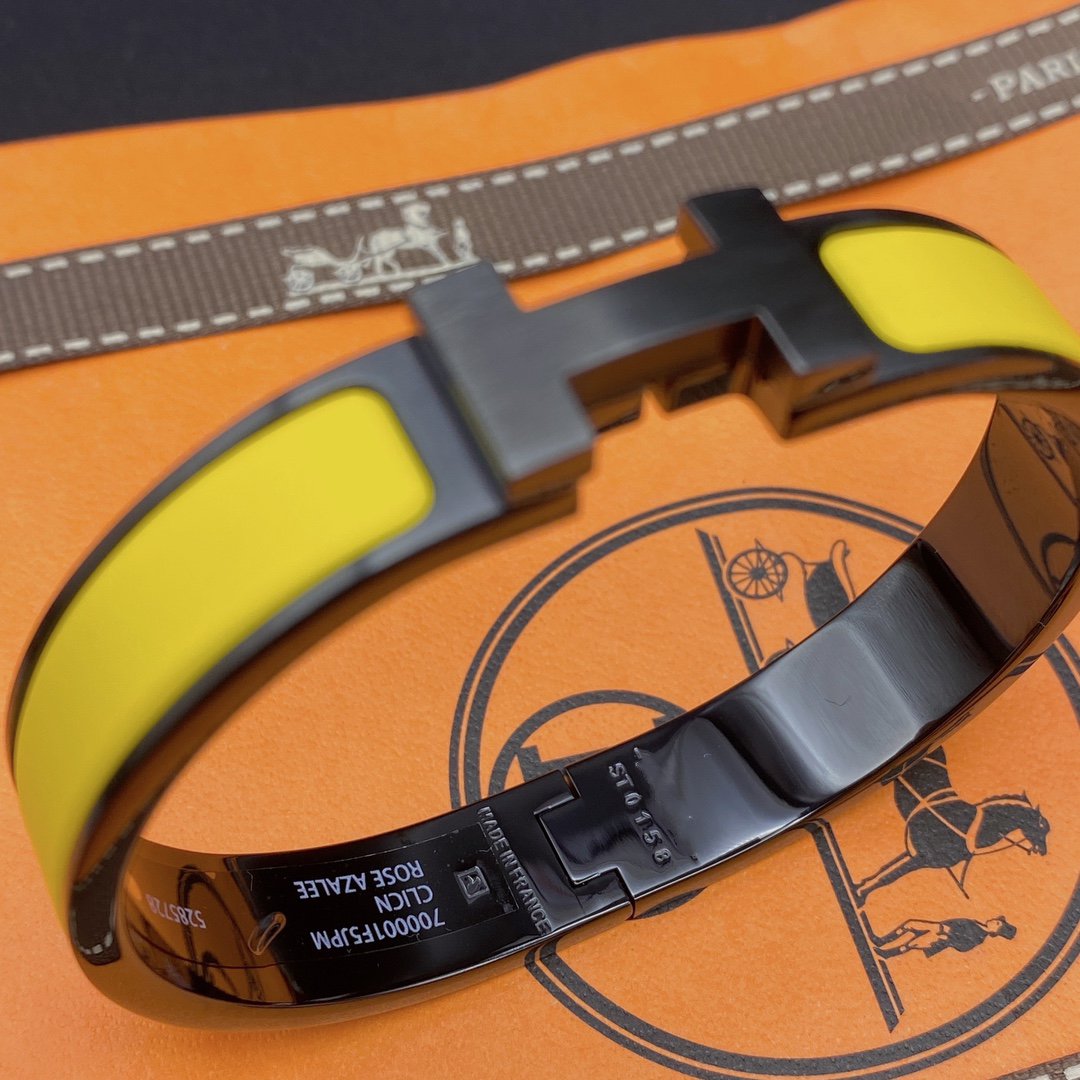 [Everoly JW]CLIC HM SO BLACK YELLOW BRACELET