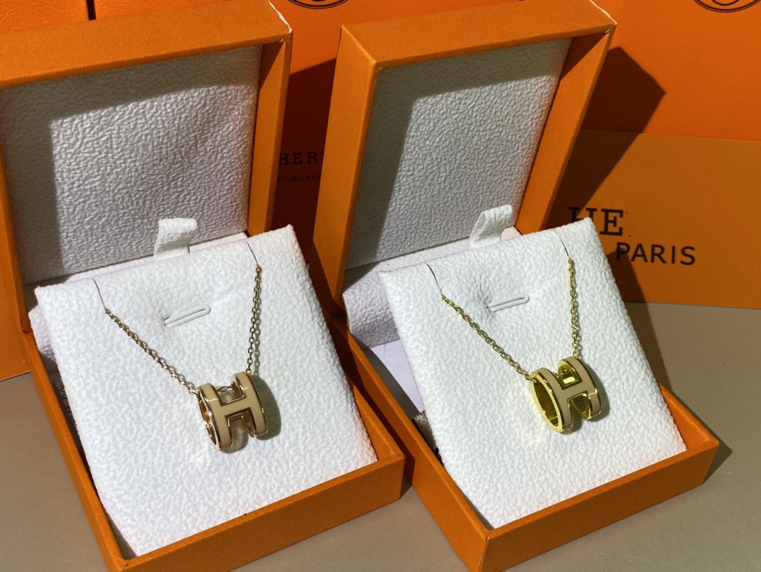 [Everoly JW]HM CLIC YELLOW ENAMEL GOLD NECKLACE