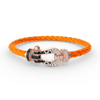 [Everoly JW]FORCE GROSSES HUFEISENARMBAND MIT SCHWARZ-WEISSEN DIAMANTEN UND ROSÉGOLD