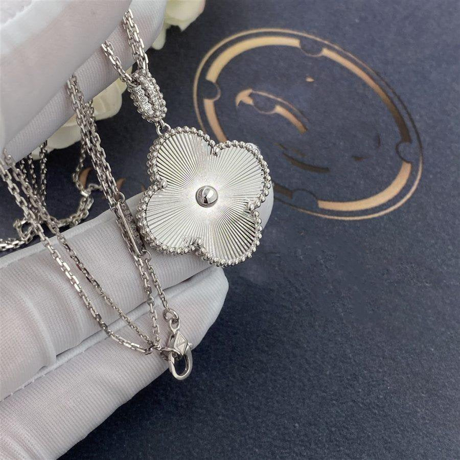 [Everoly JW]CLOVER 25MM SILBER GROSSE KLEEKETTE